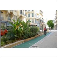 2022-04-29 Radweg+Begruenung Rue Pierre Devoluy 03.jpg